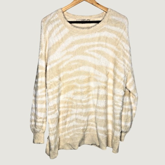 LOFT Sweaters - Loft Plus Sweater Womens 16/18 Cream Zebra Animal Print Eyelash Fuzzy Knit W120